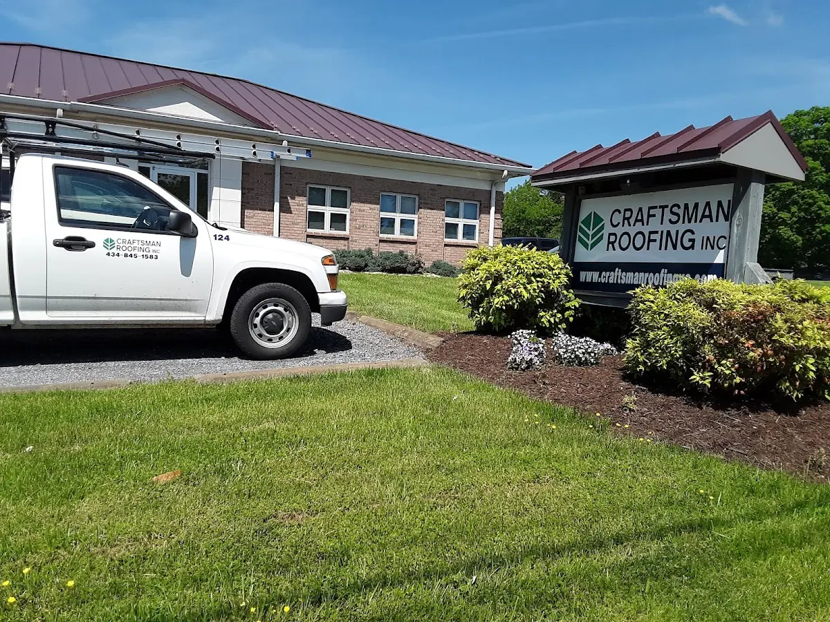 Quality Ice Dam Removal by experienced craftsmen in Dogwood Trails
